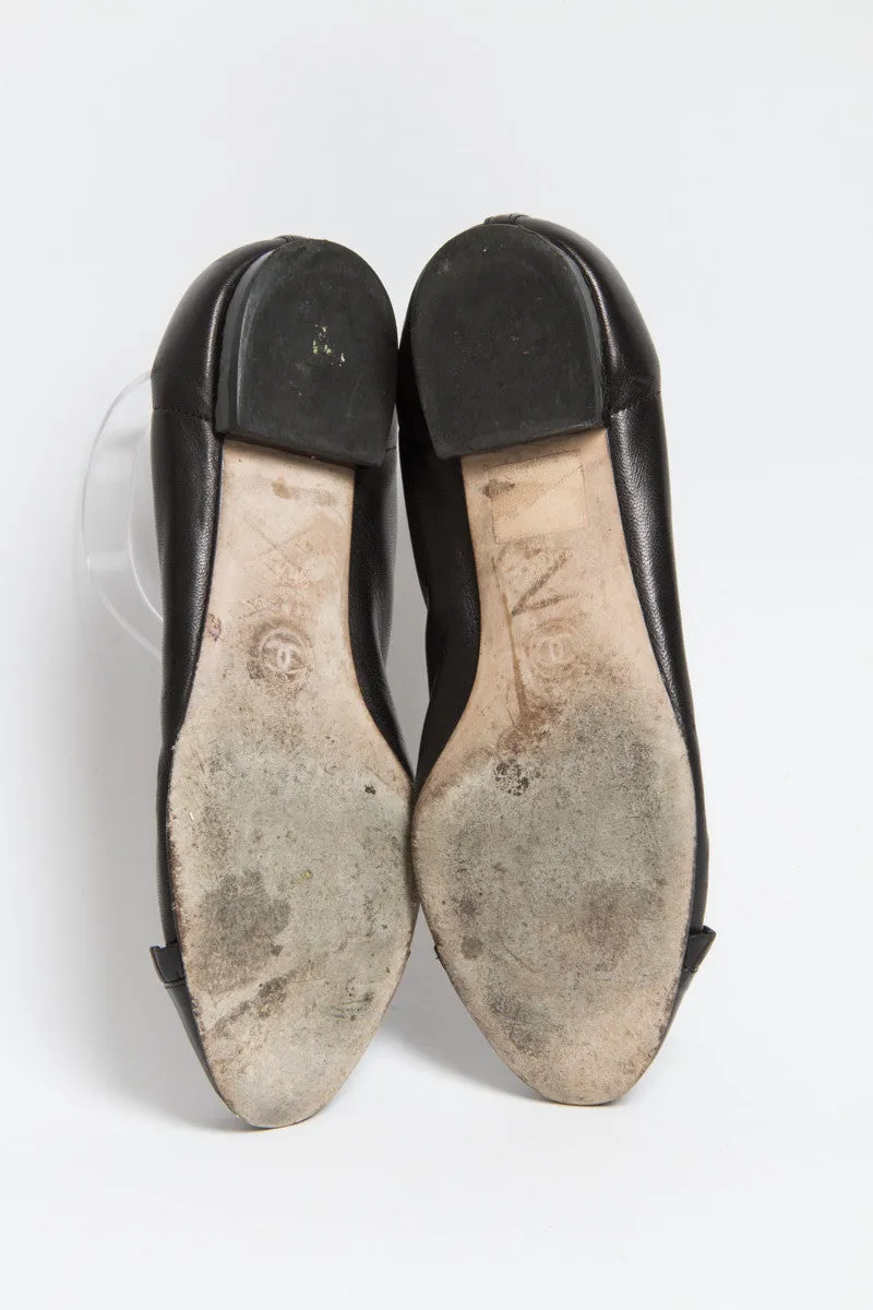 CAP TOE BALLET FLATS