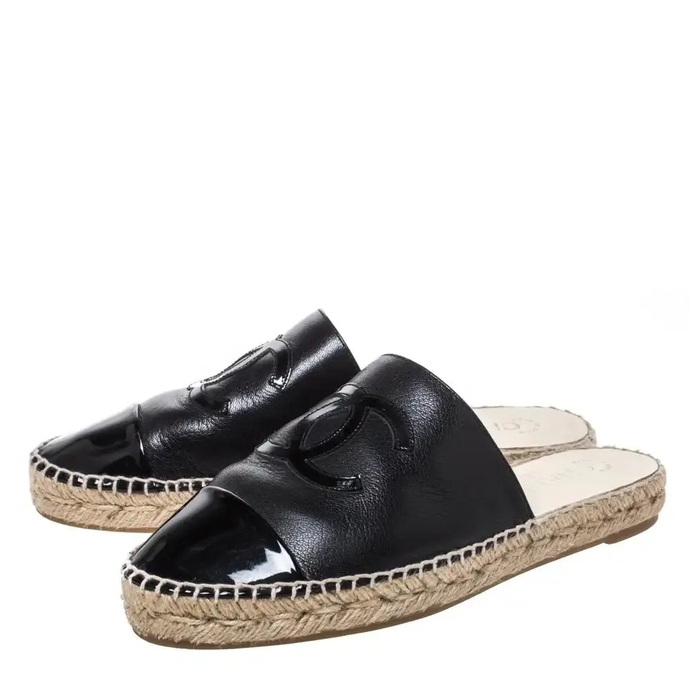 CHANEL CC CAP TOE ESPADRILLES MULES