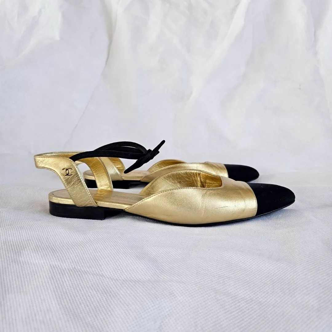 Chanel gold leather almond toe flat, 39C