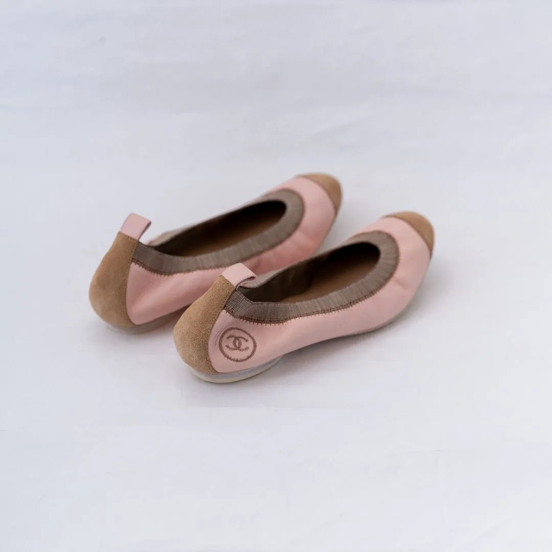 Chanel Pink Leather Suede Scrunch CC Cap Toe Ballet Flats, 38