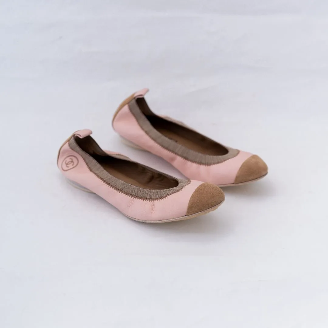 Chanel Pink Leather Suede Scrunch CC Cap Toe Ballet Flats, 38