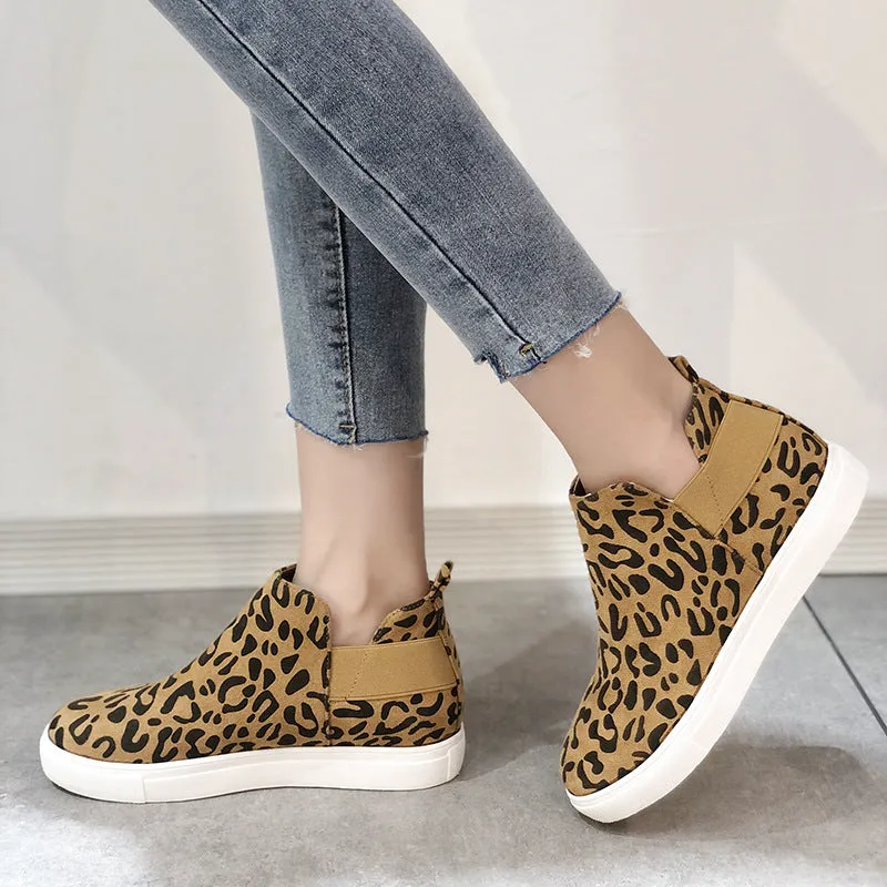 elveswallet Print Suede Casual Round Toe Flats